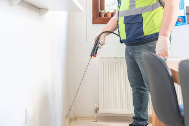 Best Commercial Pest Control Services  in Groveland, ID